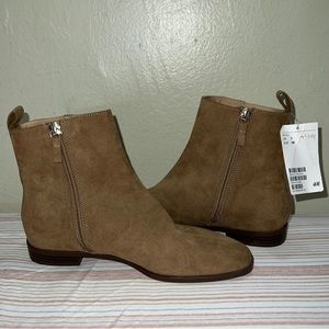 H&M boots, Tan, Suede texture